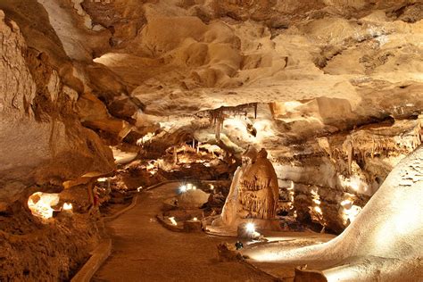 Space caverns texas - Aug 13, 2020 · Inner Space Caverns in Georgetown, Texas (KXAN Photo/Ben Friberg) His favorite room on the tour is the “lake of the moon,” a beautiful series of pools glistening in a lunar-like landscape. 